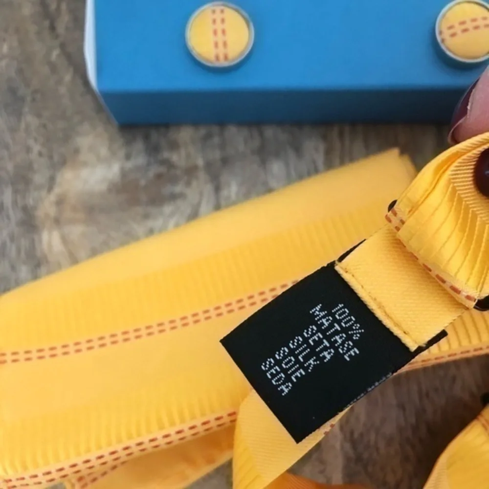 NEW‎ Epoint Yellow Stripe Bow Tie Cufflinks Set